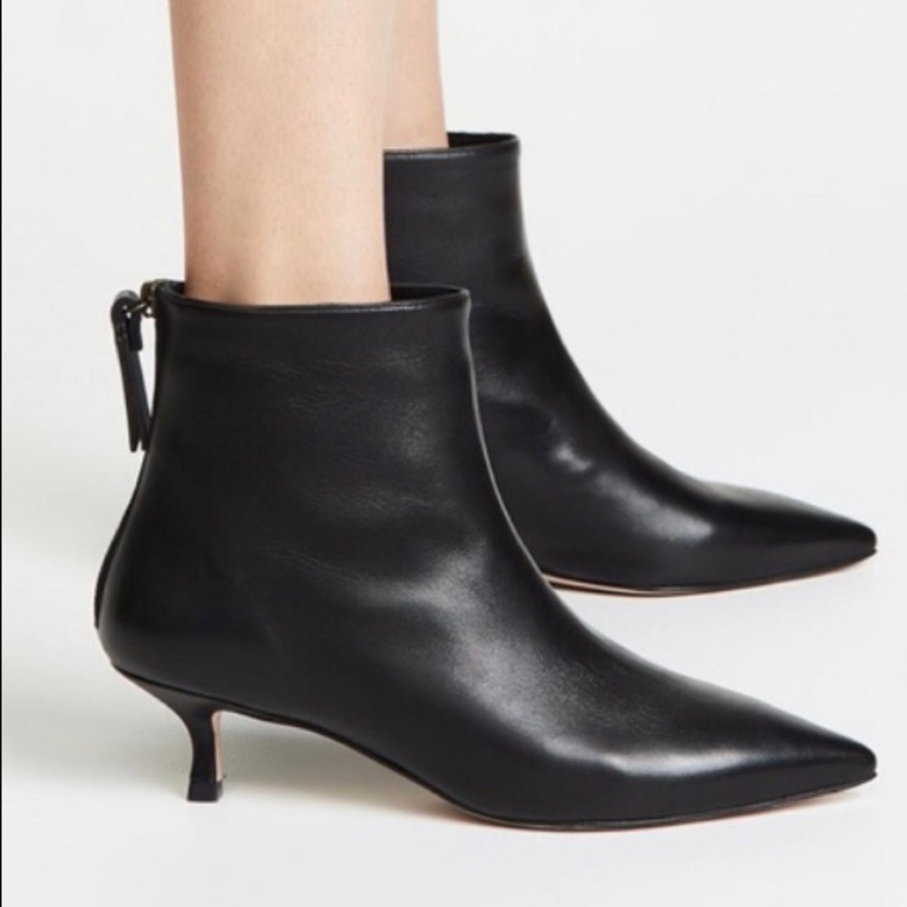 Stuart Weitzman Juniper 45mm Booties